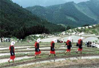 優秀賞<br />全国簡易水道協議会会長賞『田植祭』