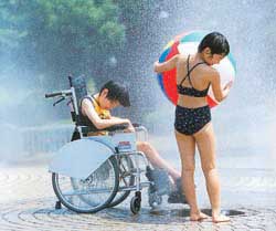 特別賞<br />日本水道工業団体連合会会長賞『つめたい！』