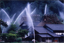 優秀賞<br />全国簡易水道協議会会長賞『一斉放水』