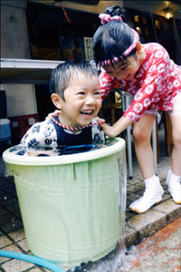 特別賞<br />日本水道協会会長賞『暑い日』