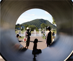 特別賞<br />水道技術研究センター理事長賞『円い日陰で』