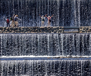 特別賞<br />全国上下水道コンサルタント協会会長賞『憩いの水辺』