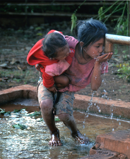 グランプリ（厚生労働大臣賞）『恵みの水』