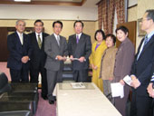 予算確保への願い届け／下水道整備促進全国大会・簡易水道整備促進全国大会