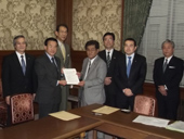 政府・与党に要望活動／日水協