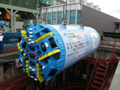 難条件の配水管布設工事が順調に／岡山市水道局