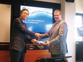 ＩＷＡ世界会議ぜひ東京で／水関係団体が紹致活動