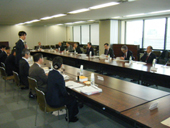 亜硝酸態窒素が水質基準に／４月１日から０・０４mg/Ｌ以下を適用／厚科審水道部会で了承