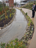 全国初､下水再生水を熱源･水源に／年間７･５ｔのＣＯ２削減効果／イオンモール鉄砲町で運用開始へ／関西電力､イオンモールと連携し／堺市上下水道局