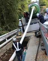 日本初､水管橋更新で採用／安全な自立管形成／工事時間の短縮も／群馬東部(企)でチューブテックス工法／圧力管更生工法協会
